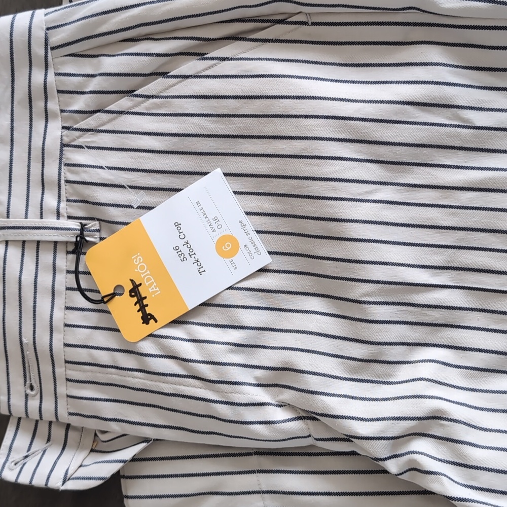 Cabi Tick-Tock Crop classic stripe 6